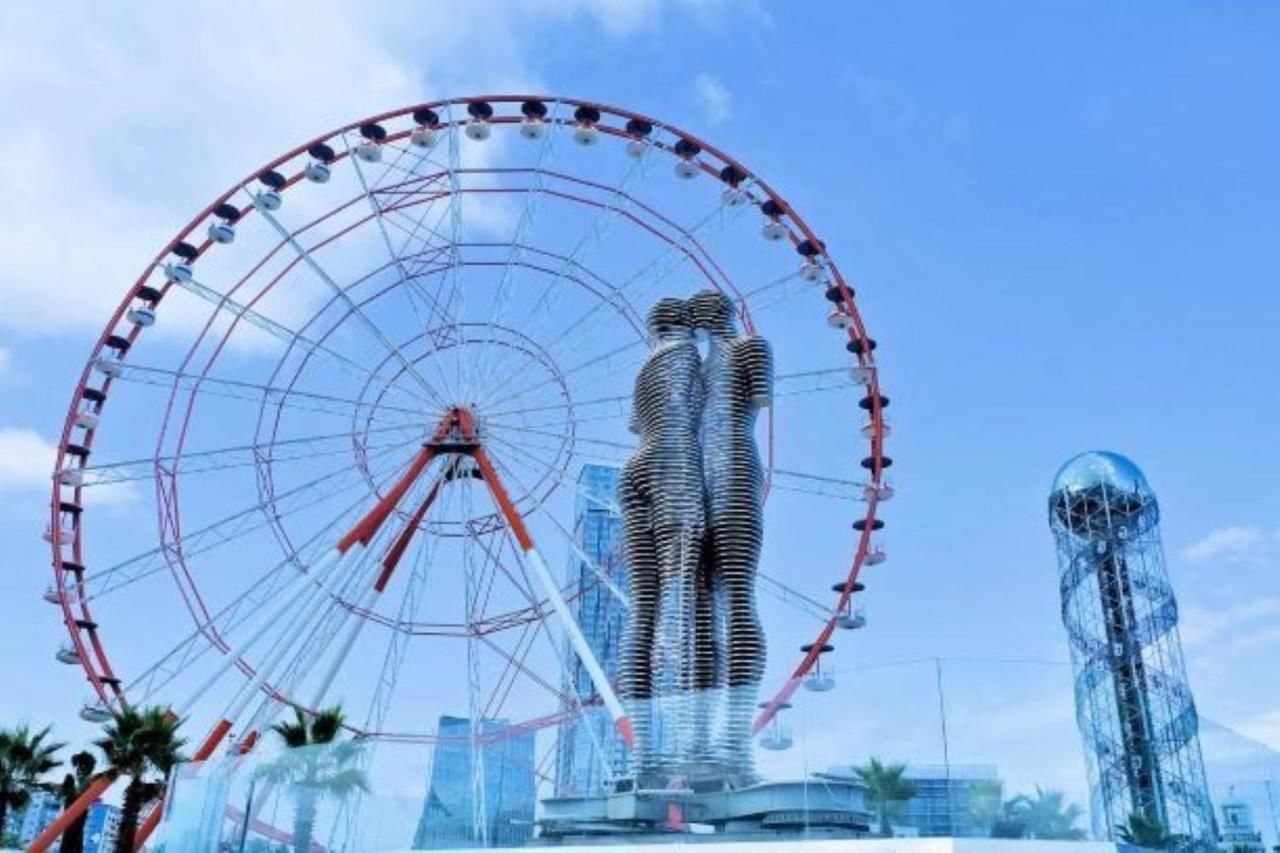 Отель Dream Tower Батуми-21